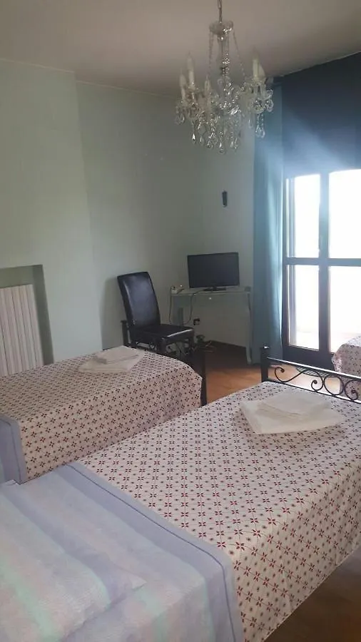 La Talpa Bed and Breakfast Cornaredo 0*,  Italia